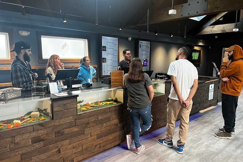 | Massachusetts Green Retail north shore dispensary