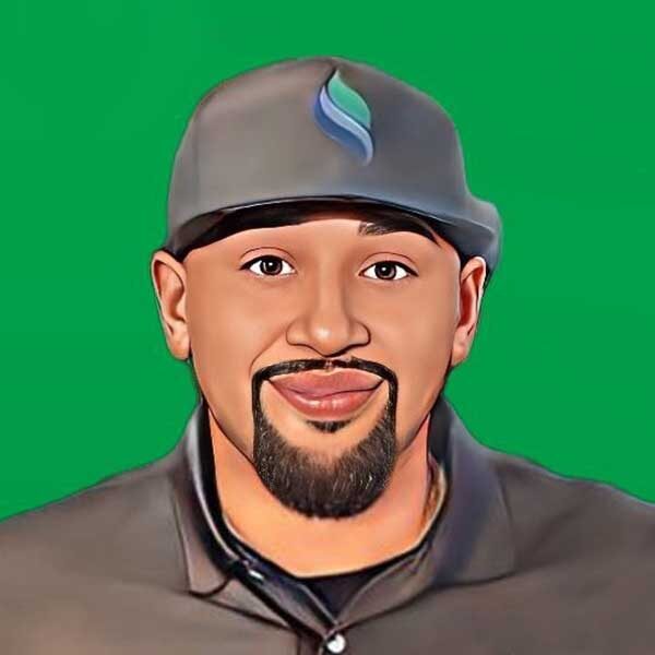 | Massachusetts Green Retail jordan avery portrait